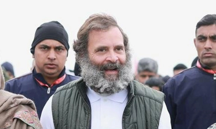 ‘ಮಿತ್ರ್ ಕಾಲ್’ ಬಜೆಟ್ ನಲ್ಲಿ ಭಾರತದ ಭವಿಷ್ಯವಿಲ್ಲ: ಪ್ರಧಾನಿಗೆ  ರಾಹುಲ್ ಗಾಂಧಿ ಟಾಂಗ್