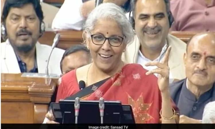 Union Budget 2023: ಈ ಬಾರಿ ಬಜೆಟ್ ನಲ್ಲಿ ಯಾವುದು ದುಬಾರಿ, ಯಾವುದು ಅಗ್ಗ?