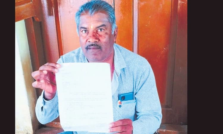 24 ವರ್ಷದಿಂದ ಕಚೇರಿಗೆ ನಿವೃತ್ತ ಶಿಕ್ಷಕನ ಅಲೆದಾಟ!