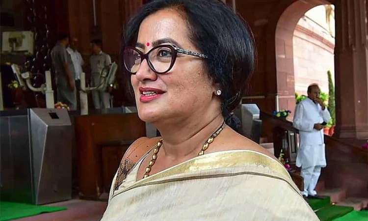 ಸುಮಲತಾ ರಾಜ್ಯ ರಾಜಕಾರಣಕ್ಕೆ? ಬೆಂಬಲಿಗರ ಸಭೆಯಲ್ಲಿ ನಿರ್ಣಯ