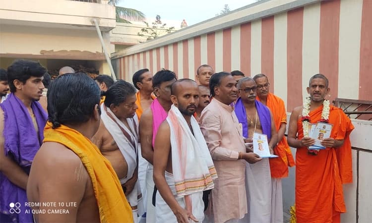 ಶ್ರೀ ರಾಮಮಂದಿರ ನಿರ್ಮಾಣದ ಕನಸು ಕಂಡವರಲ್ಲಿ ವಿಶ್ವೇಶ ತೀರ್ಥ ಶ್ರೀಗಳು ಪ್ರಮುಖರು: ಮುನವಳ್ಳಿ