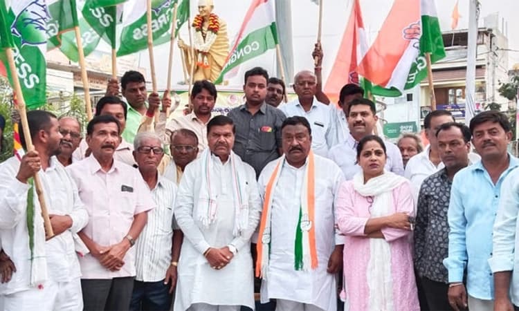 ಭಾರತ್ ಜೋಡೋ ಯಾತ್ರೆ ಯಶಸ್ವಿ; ಗಂಗಾವತಿಯಲ್ಲಿ ವಿಜಯೋತ್ಸವ