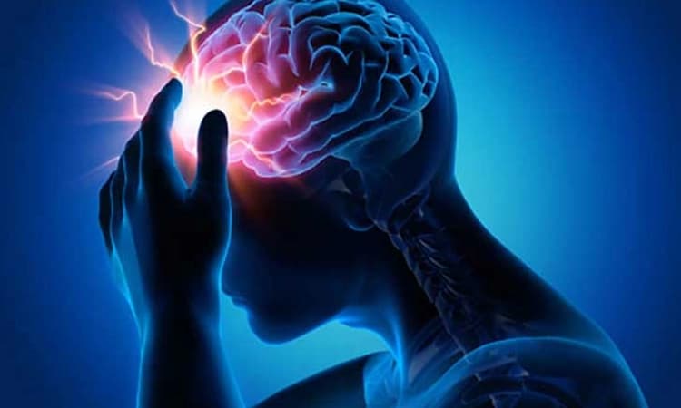 ಮೈಗ್ರೇನ್ ಎಂಬ ತಲೆಶೂಲೆ…ಇದರ ಲಕ್ಷಣಗಳೇನು? ಮೈಗ್ರೇನ್‌ಗೆ ಇದೆ ಮನೆ ಮದ್ದು