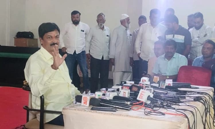 ಡಿಕೆಶಿ, ಯುವತಿ ಸೇರಿ ಸಿಡಿ ಗ್ಯಾಂಗ್ ಬಂಧಿಸಲು ರಮೇಶ ಜಾರಕಿಹೊಳಿ ಒತ್ತಾಯ