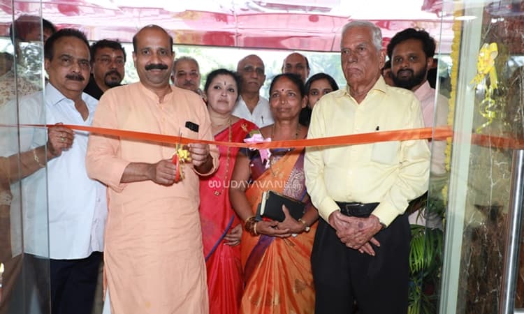 ಕಟಪಾಡಿ ಏಣಗುಡ್ಡೆಯಲ್ಲಿ ‘ಕೌಸ್ತುಭ ರೆಸಿಡೆನ್ಸಿ’ ಹೊಟೇಲ್‌, ವಾಣಿಜ್ಯ ಸಂಕೀರ್ಣ ಉದ್ಘಾಟನೆ