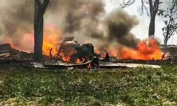 ಮಧ್ಯಪ್ರದೇಶದಲ್ಲಿ ಸುಖೋಯ್-ಮಿರಾಜ್ ಯುದ್ಧ ವಿಮಾನಗಳ ಮುಖಾಮುಖಿ ಢಿಕ್ಕಿ!; ಭಗ್ನಾವಶೇಷ ಪತ್ತೆ