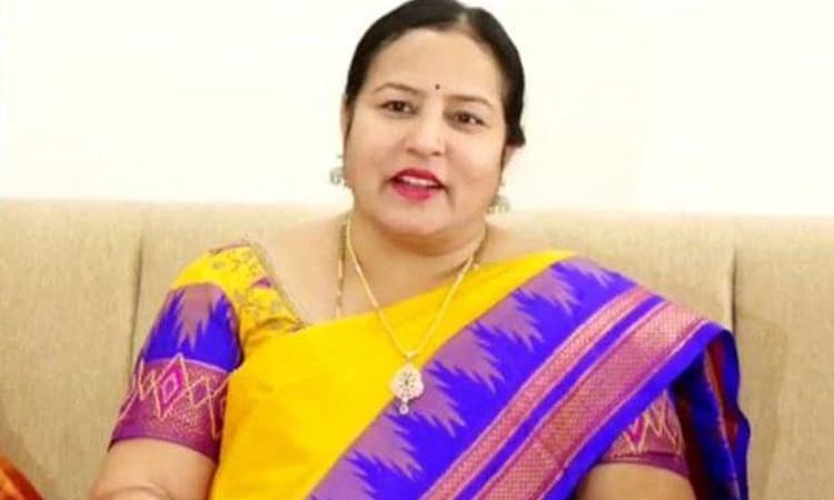 ಹಾಸನ: ದೇವರ ಮೊರೆ ಹೋದ ಭವಾನಿ ರೇವಣ್ಣ