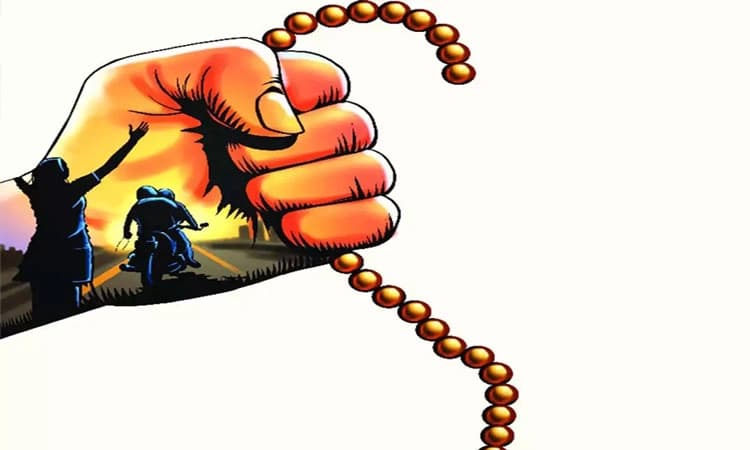 ಬೈಕ್‌ನಲ್ಲಿ ಬಂದು ಸ್ತ್ರೀಯರ ಸರ ಕಸಿದಿದ್ದ ಕಳ್ಳರು