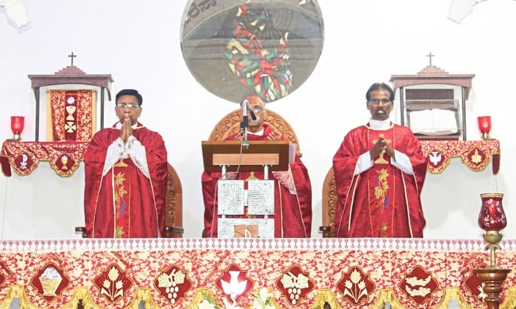 ಸದ್ಗುಣಗಳಿಂದ ನವ ಸಮಾಜ ನಿರ್ಮಾಣ ಸಾಧ್ಯ: ರೈ| ರೆ| ಡಾ| ಬರ್ನಾರ್ಡ್‌ ಮೋರಸ್‌