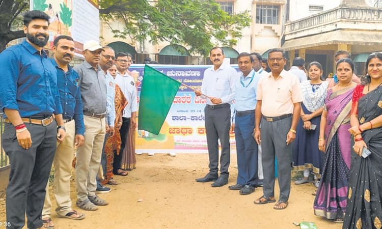 ಕಡ್ಡಾಯವಾಗಿ ಪ್ರತಿಯೊಬ್ಬರು ಮತದಾನ ಮಾಡಿ