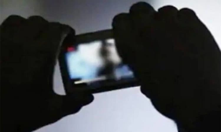 ಯುವತಿಯ ಸ್ನಾನದ ದೃಶ್ಯ ಸೆರೆ: ಆರೋಪಿ ಬಂಧನ