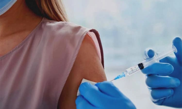 ಕೋವಿಡ್ ಸೋಂಕಿಗೆ ನಾಲ್ಕನೇ ಲಸಿಕೆ ಅಗತ್ಯವಿಲ್ಲ: ಡಾ.ಗಂಗಾಖೇಡ್ಕರ್‌