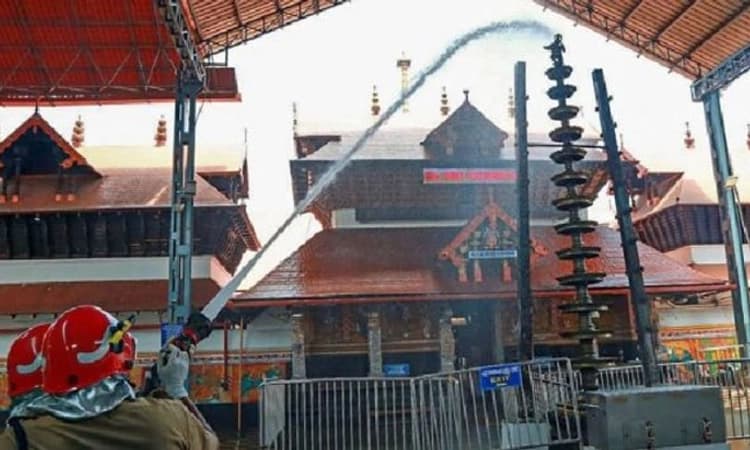 ಪ್ರಸಿದ್ಧ ಗುರುವಾಯುರ್ ​​ಶ್ರೀಕೃಷ್ಣ ದೇವಾಲಯದಲ್ಲಿರುವ ಚಿನ್ನವೆಷ್ಟು ಗೊತ್ತೇ?