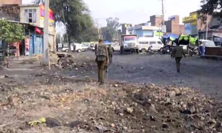 ಜಮ್ಮು ಮತ್ತು ಕಾಶ್ಮೀರದಲ್ಲಿ ಅವಳಿ ಸ್ಫೋಟ ;ಕನಿಷ್ಠ 7 ಜನರಿಗೆ ಗಾಯ