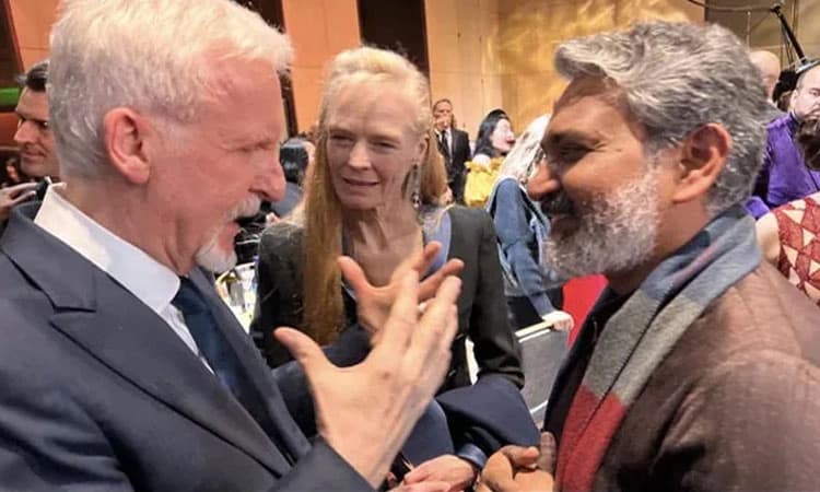 ಭಾರತದಲ್ಲಿ ಸಿನಿಮಾ ಮಾಡುತ್ತಾರಂತೆ ಜೇಮ್ಸ್ ಕ್ಯಾಮೆರಾನ್: ರಾಜಮೌಳಿ ಜೊತೆ ಮಾತು