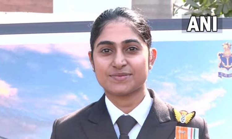 ಗಣರಾಜ್ಯೋತ್ಸವ ಪರೇಡ್‌: ನೌಕಾಪಡೆ ತಂಡಕ್ಕೆ ಮಂಗಳೂರಿನ ದಿಶಾ ಅಮೃತ್‌ ನೇತೃತ್ವ