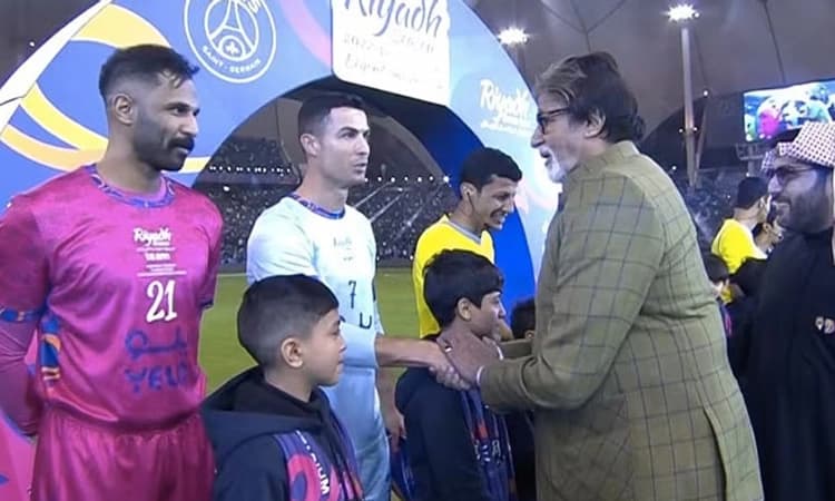 ಸೌದಿ ಫುಟ್ಬಾಲ್ ಆಟದಲ್ಲಿ ರೊನಾಲ್ಡೊ- ಮೆಸ್ಸಿಗೆ ಶುಭಕೋರಿದ ಅಮಿತಾಭ್ ಬಚ್ಚನ್