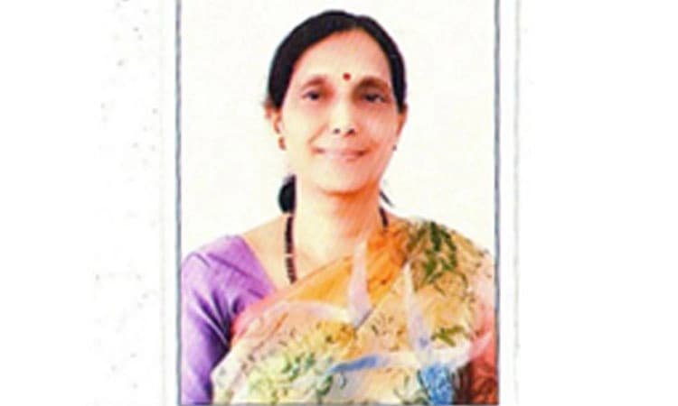 ವೀಣಾ ಬಿ. ರಘುಚಂದ್ರ ಶೆಟ್ಟಿಗೆ  “ಮಹಾಕವಿ ರತ್ನಾಕರವರ್ಣಿ ಪ್ರಶಸ್ತಿ’