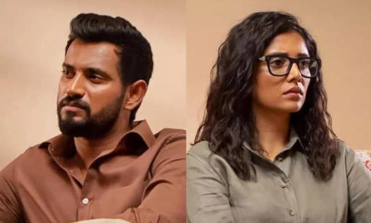 ಪಿಸುಮಾತಿನಲ್ಲಿ ʼಲವ್‌ ಬರ್ಡ್ಸ್‌ʼ