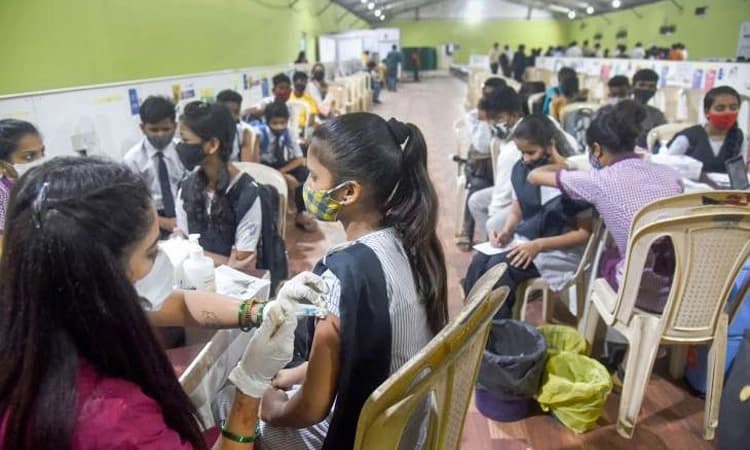 ಕೋವಿಡ್ ಲಸಿಕೆ ಅಡ್ಡಪರಿಣಾಮ ಕೇವಲ ವದಂತಿ: ಆರೋಗ್ಯ ಸಚಿವಾಲಯ ಸ್ಪಷ್ಟನೆ