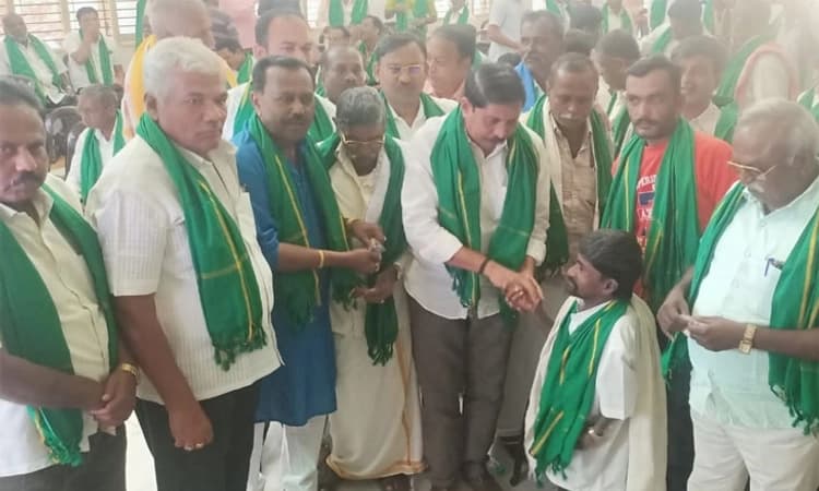 ಕೊರಟಗೆರೆ: ಮಾಜಿ ಸಿಎಂ ಹೆಚ್ ಡಿಕೆ ಜತೆ ರೈತ ಚೈತನ್ಯ, ರೈತ ಸಂಕ್ರಾಂತಿ ಸಂವಾದ