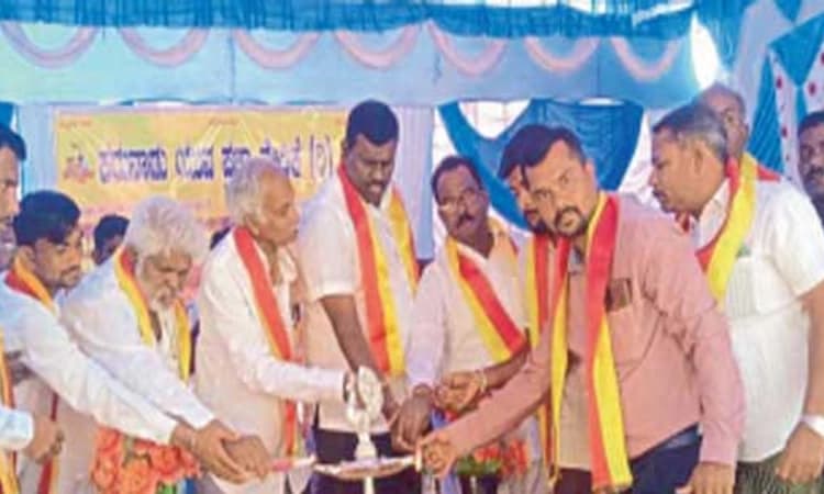 ಪ್ರತಿಯೊಬ್ಬರೂ ನೆಲ-ಜಲ, ಭಾಷೆ ಗೌರವಿಸಿ: ರಾಘವೇಂದ್ರ ಹಿಟ್ನಾಳ