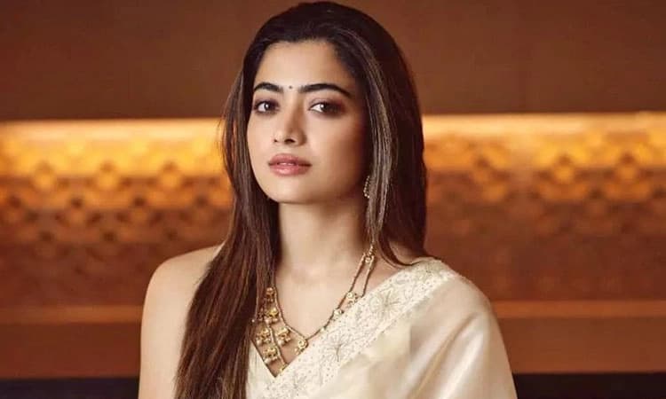 ʼಪುಷ್ಪ-2ʼ ನಿಂದ ಹೊರ ಬಿದ್ದಿಲ್ಲ ರಶ್ಮಿಕಾ: ಕೊಡಗಿನ ಚೆಲುವೆ ಕೊಟ್ಟ ಅಪ್ಡೇಟ್‌ ಏನು?