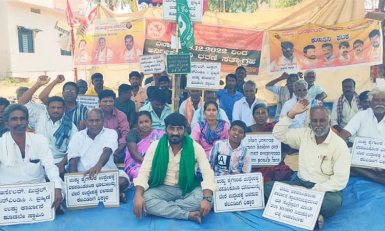 ರೈತರ ಪ್ರತಿಭಟನೆಗೆ ತಿಂಗಳು; ಸರಕಾರ ವಿರುದ್ದ ಸಂಪತ್ ಕುಮಾರ್ ಆಕ್ರೋಶ