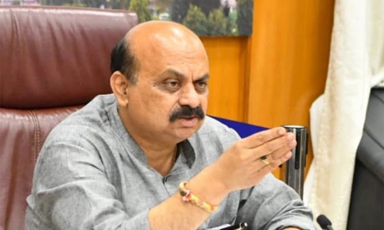 ದುಡಿಯುವ ಮನೆಯೊಡತಿಗೆ ಆರ್ಥಿಕ ಶಕ್ತಿ:  ಸ್ತ್ರೀ”ಶಕ್ತಿ’ ಯೋಜನೆ ಜಾರಿಗೆ ಸಿಎಂ ನಿರ್ಧಾರ