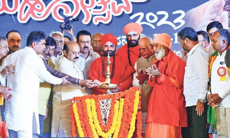 ಬಸನಗೌಡ ಯತ್ನಾಳ್‌ ವಿರುದ್ಧ ಸಿಎಂ ಬೊಮ್ಮಾಯಿ ಗುಡುಗು