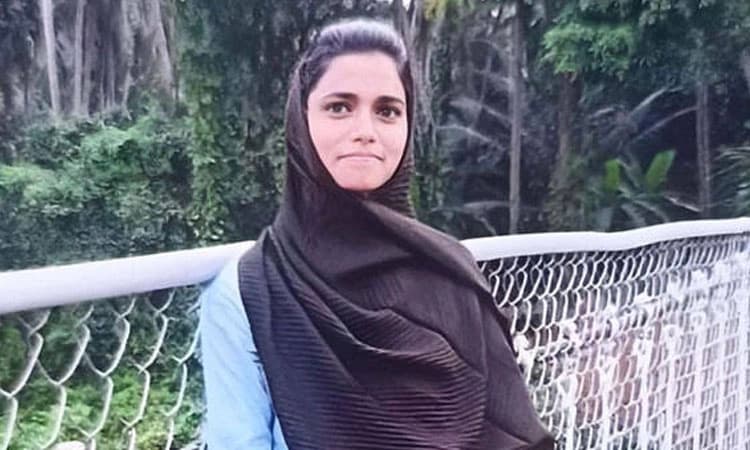 ಮೆಹಂದಿ ದಿನವೇ ಕುಸಿದು ಬಿದ್ದು ಮೃತಪಟ್ಟ 19 ವರ್ಷದ ವಧು: ಮುಗಿಲು ಮುಟ್ಟಿದ ಆಕ್ರಂದನ