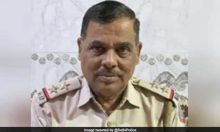 ನಿವೃತ್ತಿಗೆ ಕೆಲವೇ ದಿನ ಬಾಕಿ ಇರುವಾಗಲೇ ಕಾರು ಡಿಕ್ಕಿ ಹೊಡೆದು ಸಬ್ ಇನ್ಸ್ ಪೆಕ್ಟರ್ ವಿಧಿವಶ