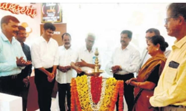 ಮಣಿಪಾಲ: “7th ಹೆವೆನ್‌” ಫ್ರೆಶ್‌ ಕೇಕ್‌ ಶಾಖೆ ಶುಭಾರಂಭ; ಏಳೇ ನಿಮಿಷಗಳಲ್ಲಿ ಕೇಕ್‌ ರೆಡಿ