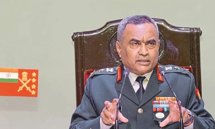 ಭಾರತ – ಚೀನಾ ಗಡಿಯಲ್ಲಿ ಮುಂದೆ ಏನೂ ಆಗಬಹುದು..: ಭೂಸೇನೆ ಮುಖ್ಯಸ್ಥ ಜ| ಪಾಂಡೆ