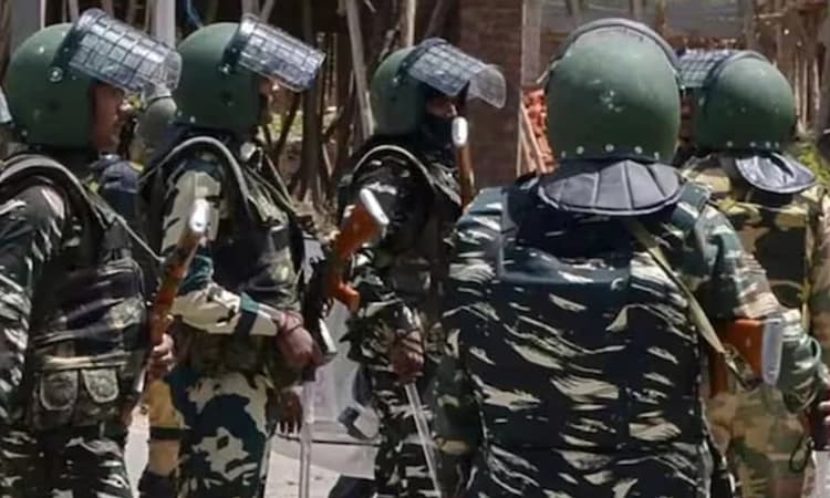 ನಕ್ಸಲರೊಂದಿಗಿನ ಘರ್ಷಣೆಯಲ್ಲಿ 5 ಸಿಆರ್‌ ಪಿಎಫ್ ಯೋಧರಿಗೆ ಗಾಯ