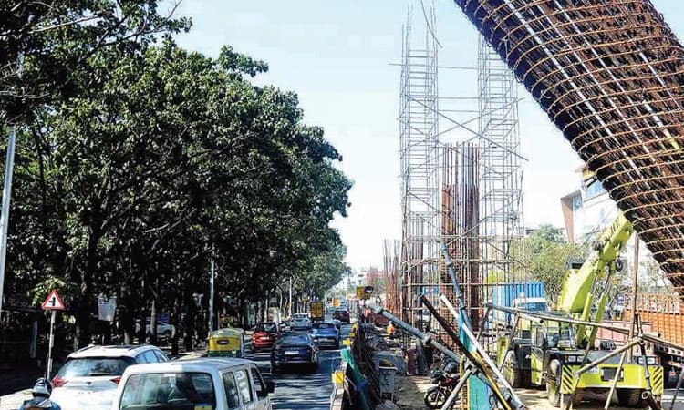 ಪಿಲ್ಲರ್‌ ದುರಂತ: ಮಾರ್ಗದಲ್ಲಿವೆ 100ಕ್ಕೂ ಹೆಚ್ಚು ಉದ್ದದ ಕಂಬಗಳು!