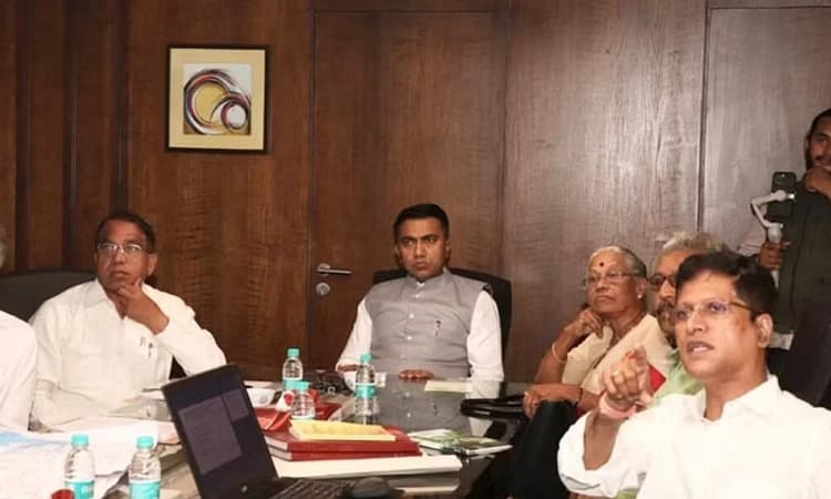 ಮಹದಾಯಿ ಬಚಾವೋ ಅಭಿಯಾನ: ಅಧಿಕಾರಿಗಳೊಂದಿಗೆ ಗೋವಾ ಸಿಎಂ ಬಿಸಿಬಿಸಿ ಚರ್ಚೆ