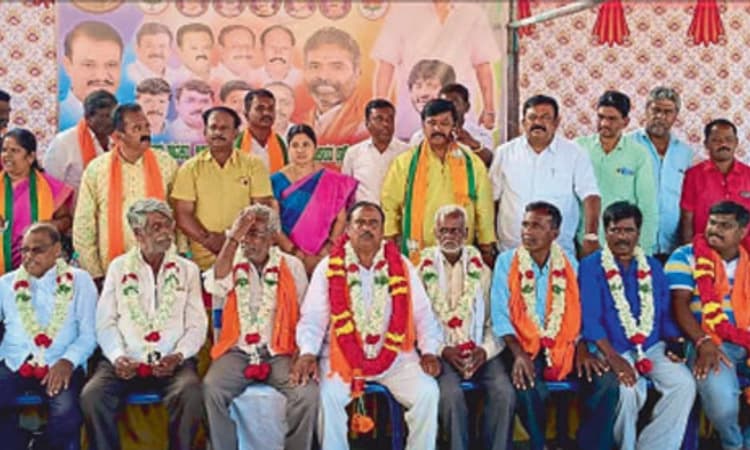 ಹಣ ಕೊಟ್ಟು ಮತ ಖರೀದಿಸಲು ಕಾಂಗ್ರೆಸ್‌ ಪ್ಲಾನ್‌