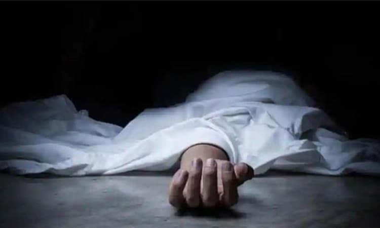 ಗುಂಡ್ಲುಪೇಟೆ: ನದಿಗೆ ಹಾರಿ ಯುವಕ, ಯುವತಿ ಆತ್ಮಹತ್ಯೆ