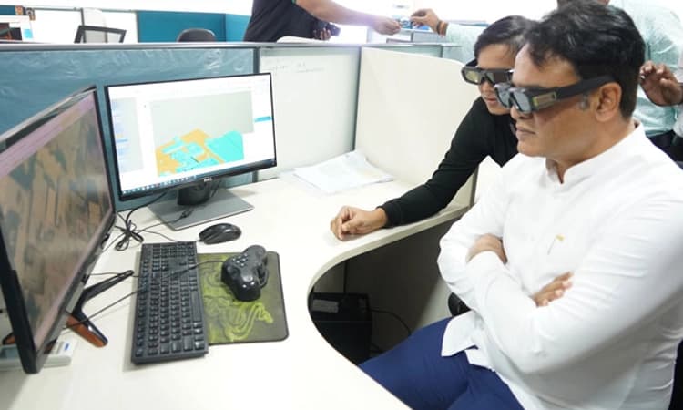 ಆಧುನಿಕ ತಂತ್ರೋಪಕರಣ ಬಳಸಿ ಇಂಗ್ಲಿಷ್ ಸಂವಹನ ತರಬೇತಿ: ಅಶ್ವತ್ಥನಾರಾಯಣ