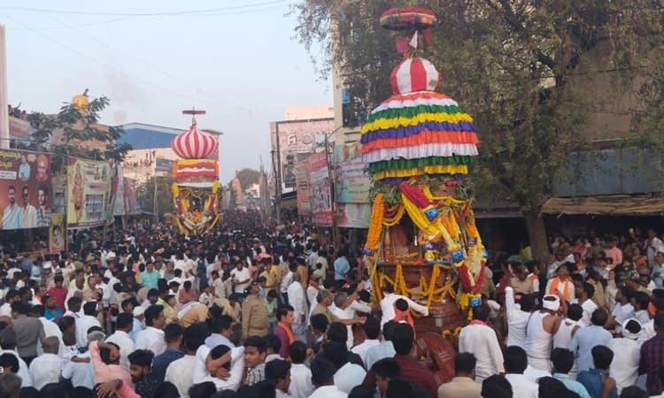 ಭಕ್ತಿಯ ಮಹಾಸಂಗಮ ಶ್ರೀ ಚನ್ನಬಸವಸ್ವಾಮಿ‌ ಮಹಾರಥೋತ್ಸವ