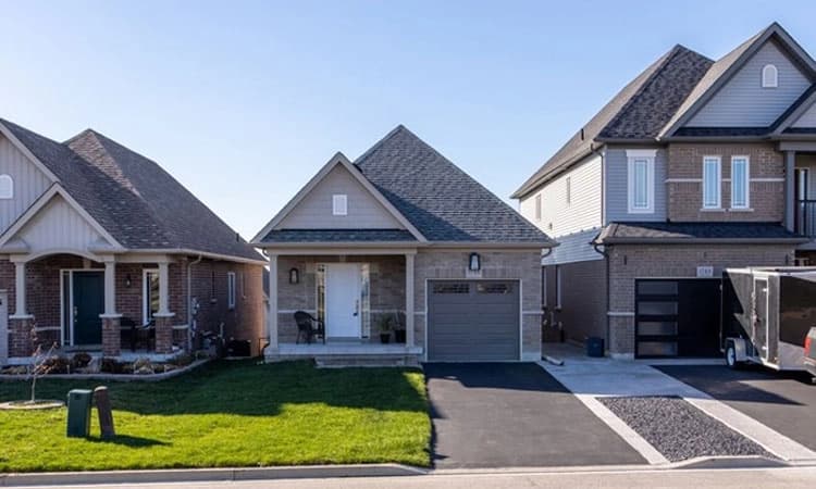 ಕೆನಡಾದಲ್ಲಿನ್ನು ವಿದೇಶಿಯರು ಮನೆ ಕೊಳ್ಳುವಂತಿಲ್ಲ