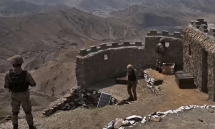 ಪಾಕ್ ಸೇನಾ ಪಡೆ ಮೇಲೆ ಬಲೂಚ್ ಉಗ್ರರ ದಾಳಿ : ಕ್ಯಾಪ್ಟನ್ ಸೇರಿ 5 ಯೋಧರು ಬಲಿ