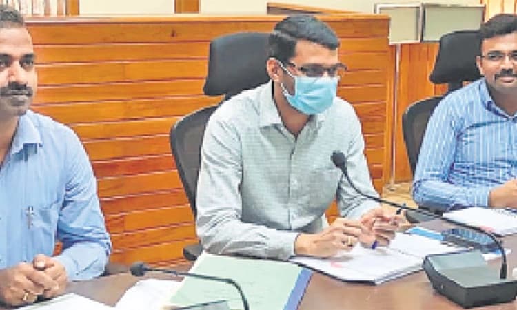 ಕೋವಿಡ್‌ ಸೋಂಕಿನ ಬಗ್ಗೆ ಎಚ್ಚರ ವಹಿಸುವಂತೆ ಜಿಲ್ಲಾಡಳಿತ ಸೂಚನೆ