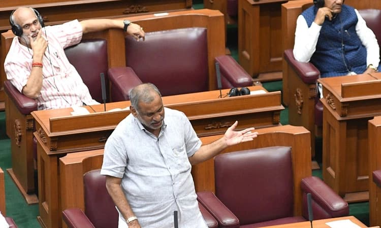 ಎಸ್‌ಸಿ-ಎಸ್ಟಿ ಮೀಸಲು ಮಸೂದೆಗೆ ಅಂಗೀಕಾರ