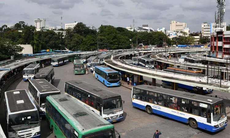 ಮುಷ್ಕರ ವೇಳೆ ವಜಾಗೊಂಡಿದ್ದ 500 ಮಂದಿ ಬಿಎಂಟಿಸಿ ಸಿಬ್ಬಂದಿ ವಾಪಾಸ್ ಬರಲು ಅವಕಾಶ