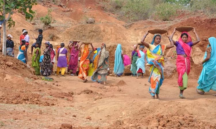 ನರೇಗಾದಲ್ಲಿ ಬಾಣಂತಿ, ಗರ್ಭಿಣಿಯರಿಗೆ ರಿಯಾಯಿತಿ