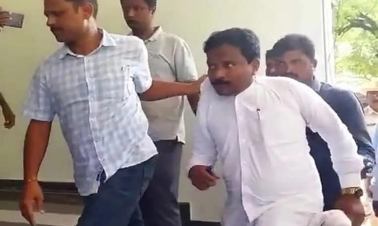 ಪಿಎಸ್‌ಐ ಹಗರಣ: ಕಿಂಗ್ ಪಿನ್ ಆರ್‌.ಡಿ. ಪಾಟೀಲ ಸೇರಿ ಇಬ್ಬರಿಗೆ ಜಾಮೀನು