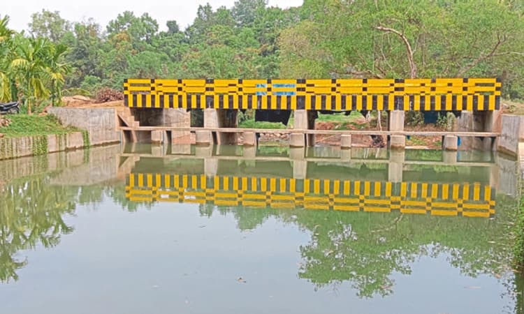 ಕಲ್ಲಗುಂಡಿ: ಕಿಂಡಿ ಅಣೆಕಟ್ಟು ಸಹಿತ ಸೇತುವೆ ನಿರ್ಮಾಣ