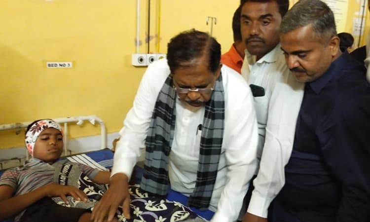 ರೋಗಿಗಳಿಗೆ ತುರ್ತು ಸಂದರ್ಭದಲ್ಲಿ ಸಿಗದ ಆಂಬ್ಯುಲೆನ್ಸ್: ಶಾಸಕ ಜಿ.ಪರಮೇಶ್ವರ್ ಗರಂ